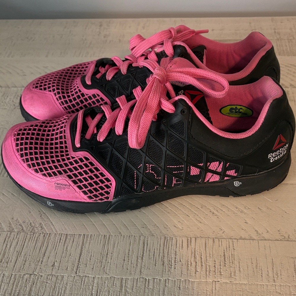 Women’s Reebok Nano 3s Black & Pink Sneakers, size 9. Very good condition